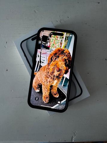 iPhone 15 plus 128 gigaoctets, Enlèvement, Comme neuf, IPhone 15