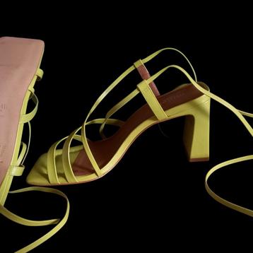 Pistache leren schoen „Minelli” beschikbaar voor biedingen