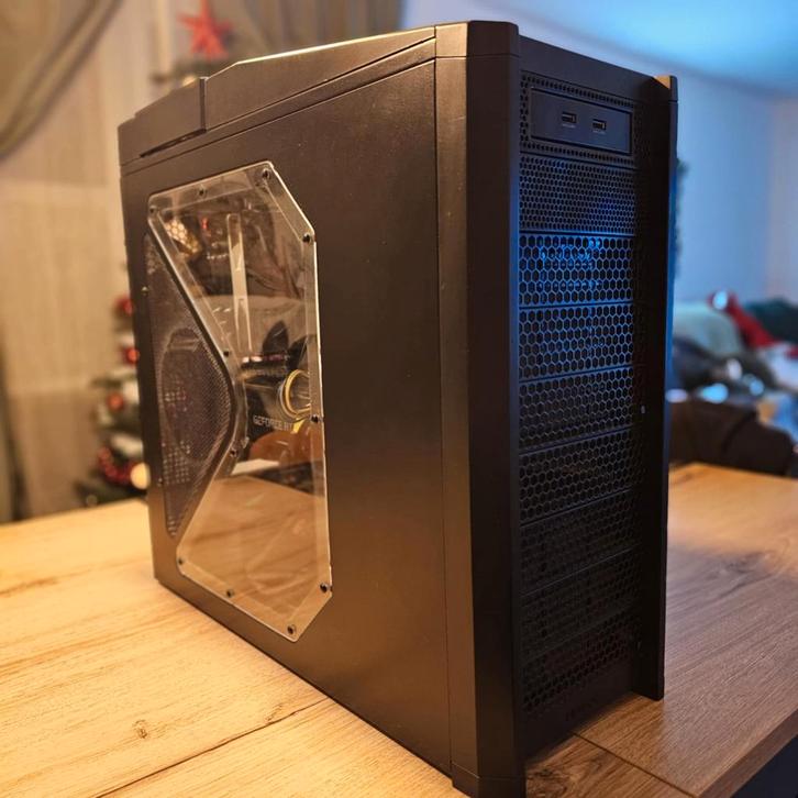 PC Gamer vend ou échange vs Samsung Galaxy Ultra, Computers en Software, Desktop Pc's, Zo goed als nieuw, HDD, SSD, Gaming, Ophalen