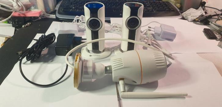 Lot de 3 caméras de surveillance., Audio, Tv en Foto, Videobewaking, Gebruikt, Ophalen