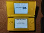 Nintendo DS Lite Limegreen et Schtroumpfs, Enlèvement ou Envoi, Vert, Utilisé, Avec jeux