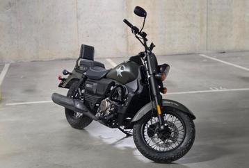 À vendre : UM Renegade Commando 125 – 2024 – Vert mat – État, Enlèvement, 1 cylindre, Jusqu'à 11 kW