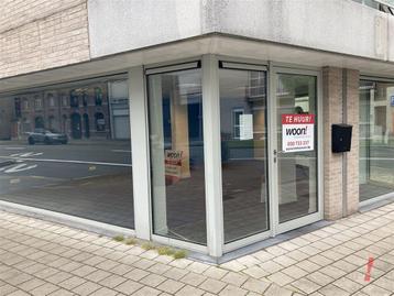 Garage te huur in Roeselare, 1 slpk beschikbaar voor biedingen