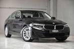 BMW 5 Serie 520 520i Aut. (bj 2021, automaat), Auto's, BMW, Automaat, 4 deurs, Zwart, 4 cilinders