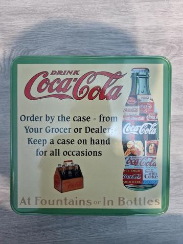 Coca-Cola koek- of snoepdoos beschikbaar voor biedingen