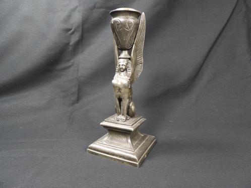 Antieke "Egyptian Revival" Sfinx kandelaar, Antiek en Kunst, Antiek | Kandelaars, Ophalen of Verzenden