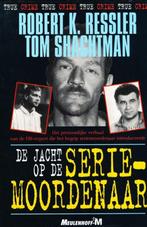 (b307) De jacht op de seriemoordenaar, Boeken, Verzenden, Gelezen