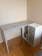 Bureau hoektafel in goeie staat grijs en wit, Huis en Inrichting, Ophalen of Verzenden, Zo goed als nieuw, Bureau