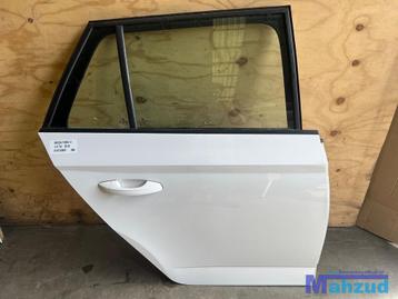 SKODA FABIA 3 Wit Station rechts achter deur 2014-2021 beschikbaar voor biedingen