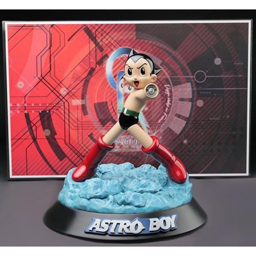 ASTRO BOY STATUE RESINE 29CM CFR, Collections, Statues & Figurines, Neuf, Envoi