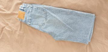 Kleding vrouwen  beschikbaar voor biedingen
