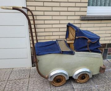 Kinderwagen carnaval Voil Jeanet kinderkoets Vintage