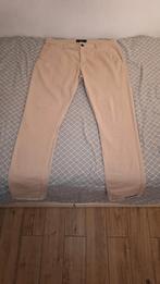 Twee SMOG broeken van de New Yorker in het beige en groen., Kleding | Heren, Broeken en Pantalons, Zo goed als nieuw, Ophalen