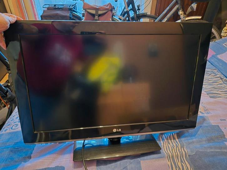 LG tv tekoop, Audio, Tv en Foto, Televisies, Gebruikt, LCD, 60 tot 80 cm, LG, Ophalen