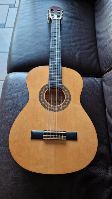 Guitare santos y mayor gsm 9/3 beschikbaar voor biedingen