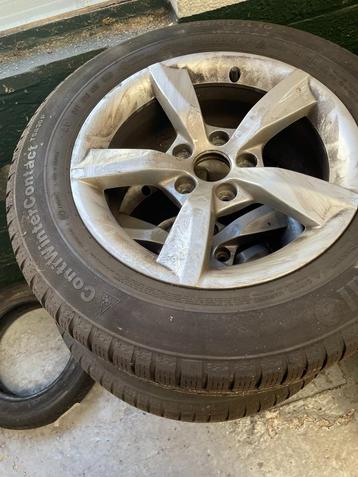 Set velgen met banden 225/60 R16 98H Continental beschikbaar voor biedingen