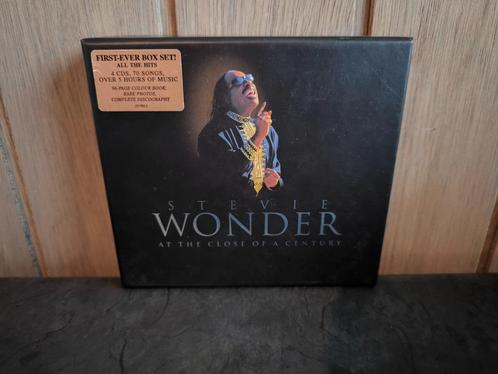 Stevie Wonder - À la fin d'un siècle (coffret 4 CD), CD & DVD, CD | R&B & Soul, Comme neuf, Soul, Nu Soul ou Neo Soul, 1960 à 1980