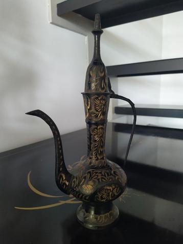 Vaasje beschikbaar voor biedingen