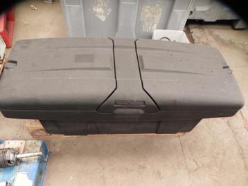 Bac de rangement Mercedes Pickup, Enlèvement