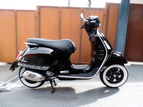vespa 300 gts abs er proprio 2022 garantie 1.2.3ans jhbmotos, Motoren, Motoren | Piaggio, Bedrijf, Scooter, 12 t/m 35 kW, 1 cilinder