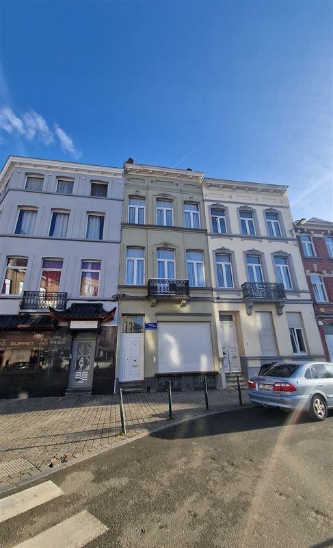 Maison à vendre à Anderlecht, 6 chambres, Immo, Huizen en Appartementen te koop, Vrijstaande woning