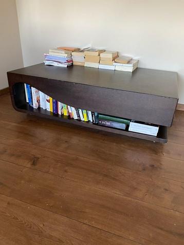 salontafel beschikbaar voor biedingen