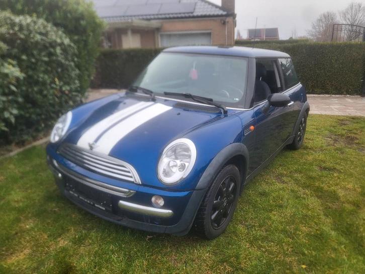 Mini cooper one 1.6 benzine, Auto's, Mini, Particulier, Cooper, Benzine, Euro 4, 3 deurs, Handgeschakeld, Blauw, Zwart, Stof, Voorwielaandrijving