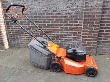 Husqvarna ROYAL 43S benzinemaaier in goede staat! beschikbaar voor biedingen