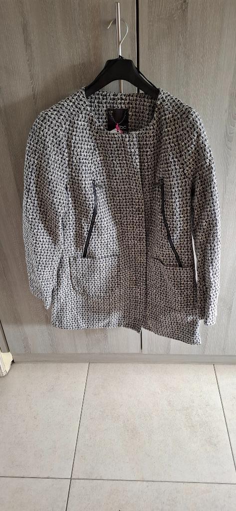 Nieuwe jas jbc maat 44, Kleding | Dames, Jassen | Zomer, Zo goed als nieuw, Maat 42/44 (L), Ophalen