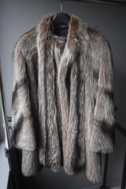 Manteau en fourrure de raton laveur vintage Sylvain Sucho, Vêtements | Femmes, Vestes | Hiver, Comme neuf, Taille 42/44 (L), Gris