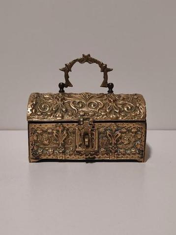 Bronzen sieraden kistje van Erhard en sohne  beschikbaar voor biedingen