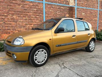 Renault clio Zonnedak 108.000 km MARCHAND beschikbaar voor biedingen