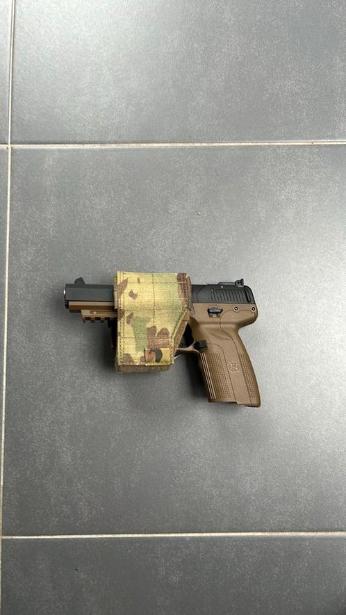 Warrior Assault Universal Pistol Holster linkshandig MC, Verzamelen, Militaria | Algemeen, Ophalen