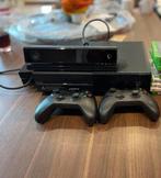 XBOX ONE + 1 controller + 1 scuff controller +kinect, Xbox One, Zo goed als nieuw, Ophalen