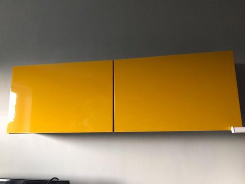 Ikea wandkast (120,5cm x 38cm), Maison & Meubles, Armoires | Armoires murales, Comme neuf, Enlèvement