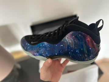 Nike air foamposite one beschikbaar voor biedingen