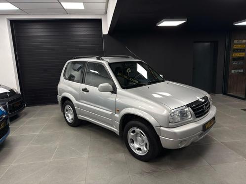 SUZUKI 2 LITER  4X4  BENZINE-LPG -AUTOMAAT, Auto's, Suzuki, Bedrijf, Te koop, Grand Vitara, 4x4, Bluetooth, Cruise Control, Regensensor