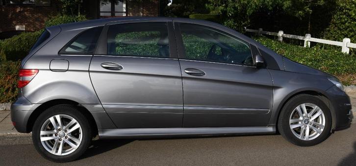 AUTO, Auto's, Mercedes-Benz, Particulier, B-Klasse, Airbags, Airconditioning, Bluetooth, Boordcomputer, Centrale vergrendeling