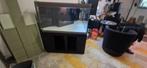 Aquarium 700l, Ophalen