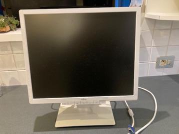 19" computerscherm Fujitsu B19-6 LED beschikbaar voor biedingen