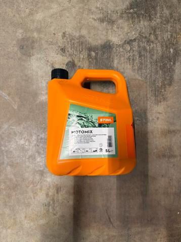 💥MOTOMIX 5 LITER STIHL💥 beschikbaar voor biedingen