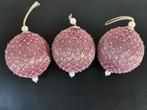 3 belles boules de Noël en soie rose avec perles 8cm, Comme neuf, Enlèvement ou Envoi