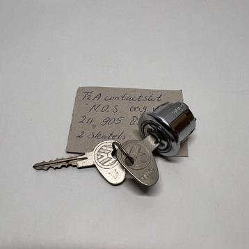 Volkswagen NOS T2A contact slot + 2 sleutels Origineel VW