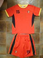 voetbal broek en T-shirt, maat 140, Ophalen of Verzenden, Broek