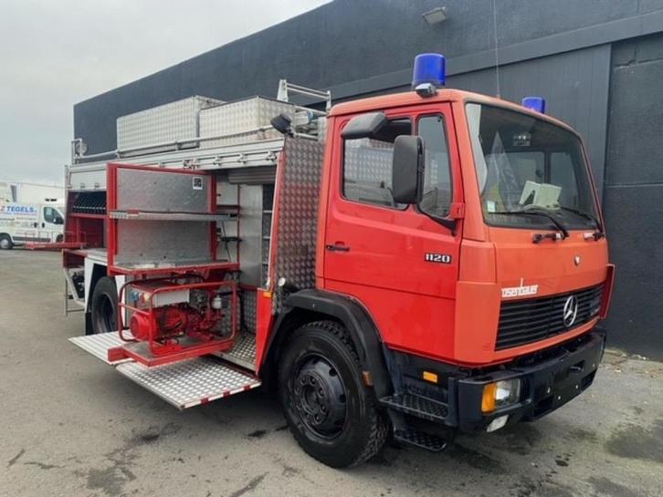 Brandweerwagen MERCEDES  1120, Auto's, Vrachtwagens, Bedrijf, Te koop, Mercedes-Benz, Diesel, Automaat, Ophalen