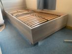Bed 1 persoon90 x 200cm met lattenbodem in zeer goede staat, Ophalen, 90 cm, Eenpersoons, Beige