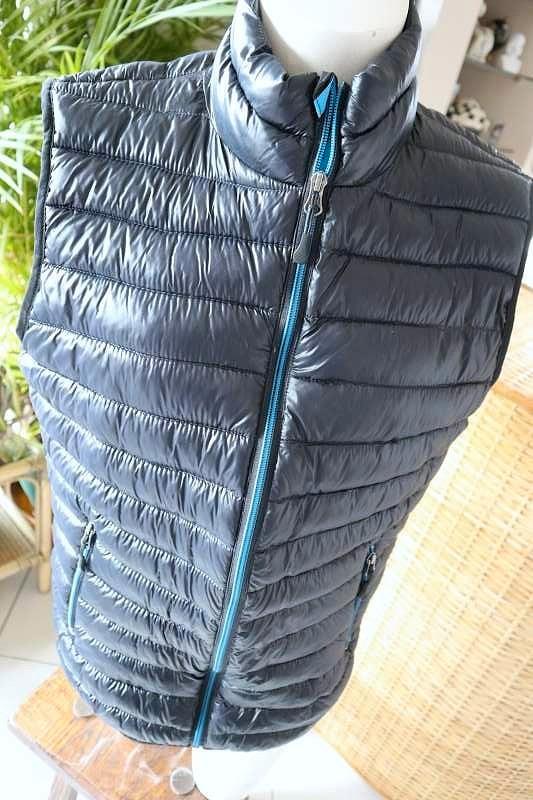 regenjas bodywarmer sportief praktisch blauwe vest, Vêtements | Femmes, Blousons sans Manches, Taille 42/44 (L), Bleu, Enlèvement ou Envoi