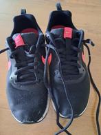Nike Air - mt 35.5, Gebruikt, Meisje, Sportschoenen, Ophalen of Verzenden