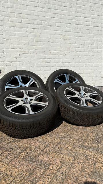   Zephyrus VOLVO XC velgen 18 inch uitstekende staat beschikbaar voor biedingen