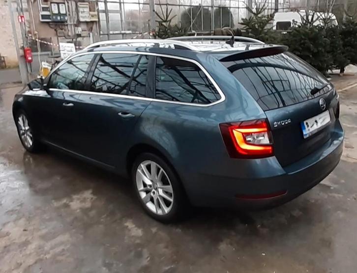 Skoda Octavia III Ambition 1.0 TSI, Autos, Skoda, Particulier, Octavia, Caméra de recul, Essence, Euro 6, Break, 5 portes, Boîte manuelle